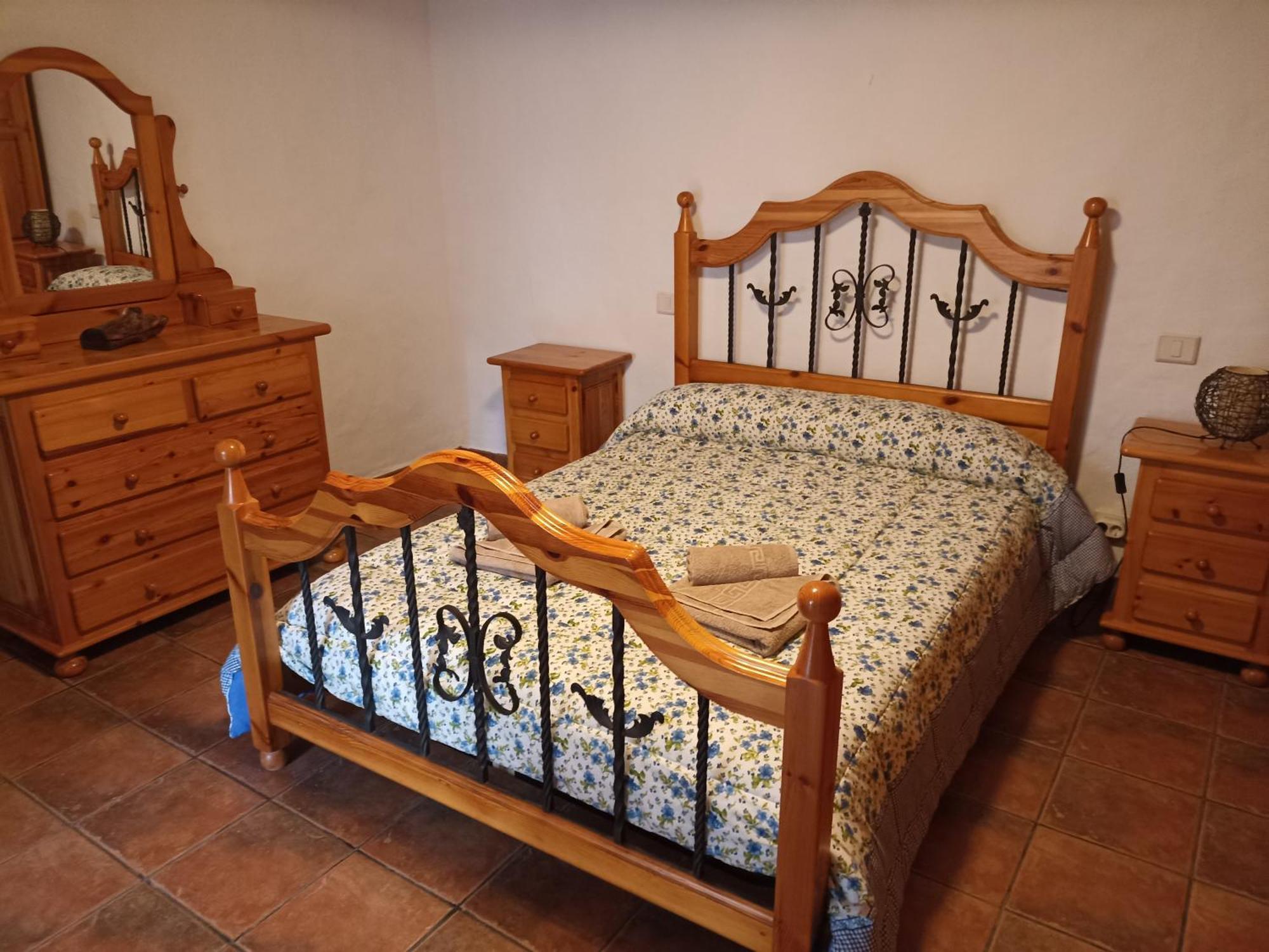 Casa Rural La Yedra San Mateo Arbejales Eksteriør billede